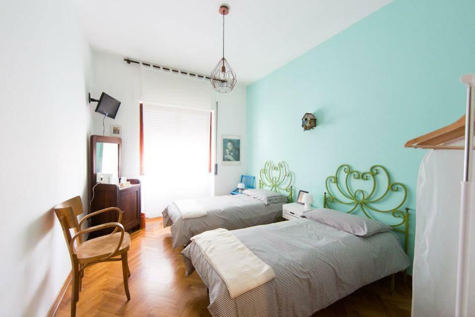 I Quattro Gattoni Hotel Naples Luaran gambar